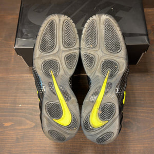 Nike Air Foamposite Pro Black Voltage Yellow Size 13 (Pre-Owned) - aux
