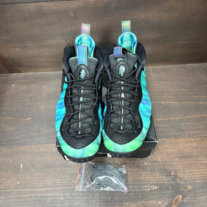 Nike Air Foamposite One Northern Lights Size 9 (Pre-Owned) - back