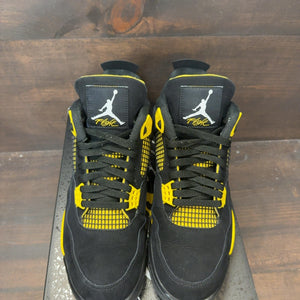 Jordan 4 Retro Thunder (2023) - Image 3