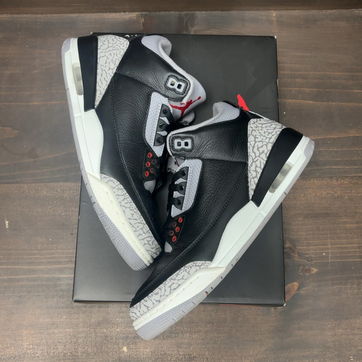 Jordan 3 Retro OG Black Cement (2024) Size 8.5 (Pre-Owned) - Image 2