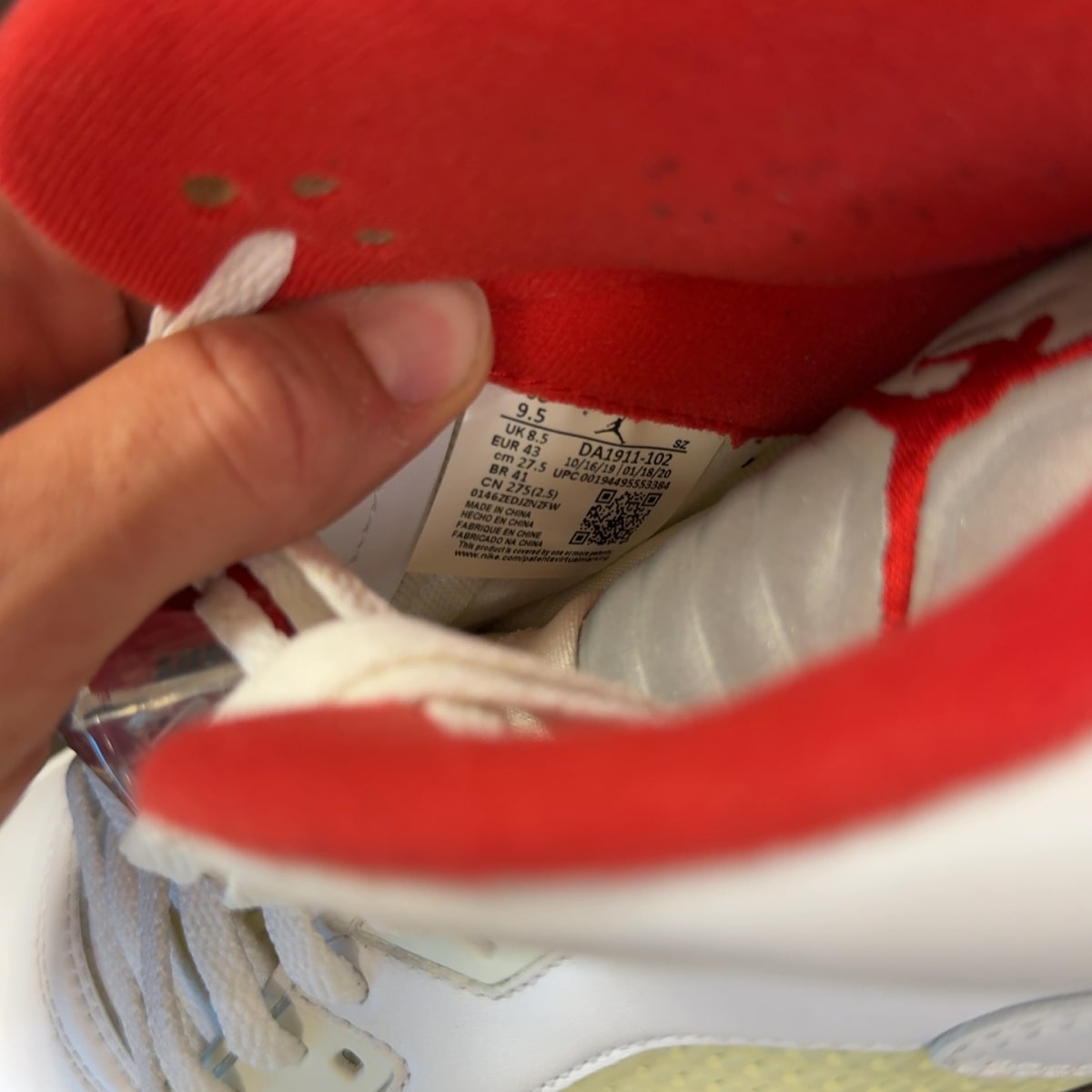 Jordan 5 Retro Fire Red Silver Tongue (2020) Size 9.5 (Pre-Owned) - aux