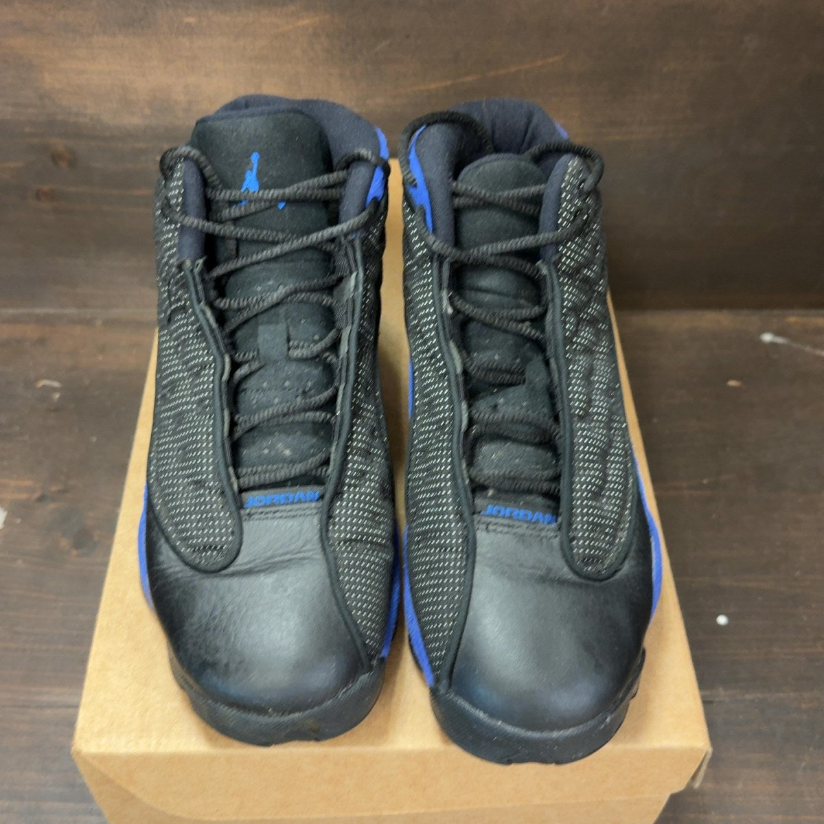 Jordan 13 Retro Black Hyper Royal (GS) Size 6Y (Pre-Owned) - Image 3