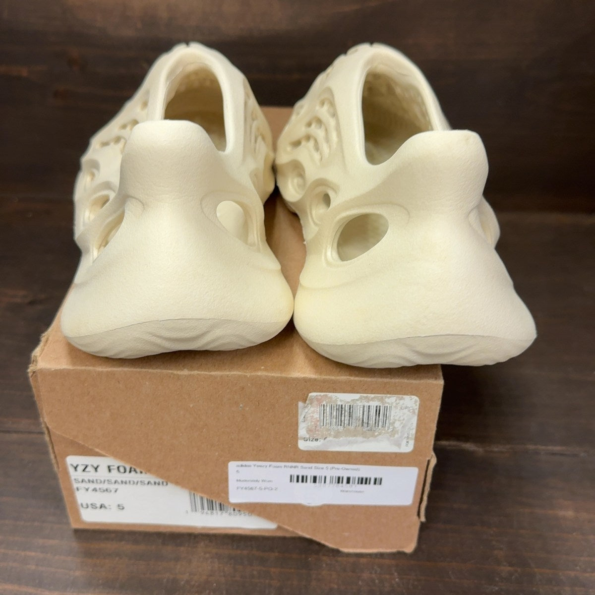 adidas Yeezy Foam RNNR Sand - Image 5