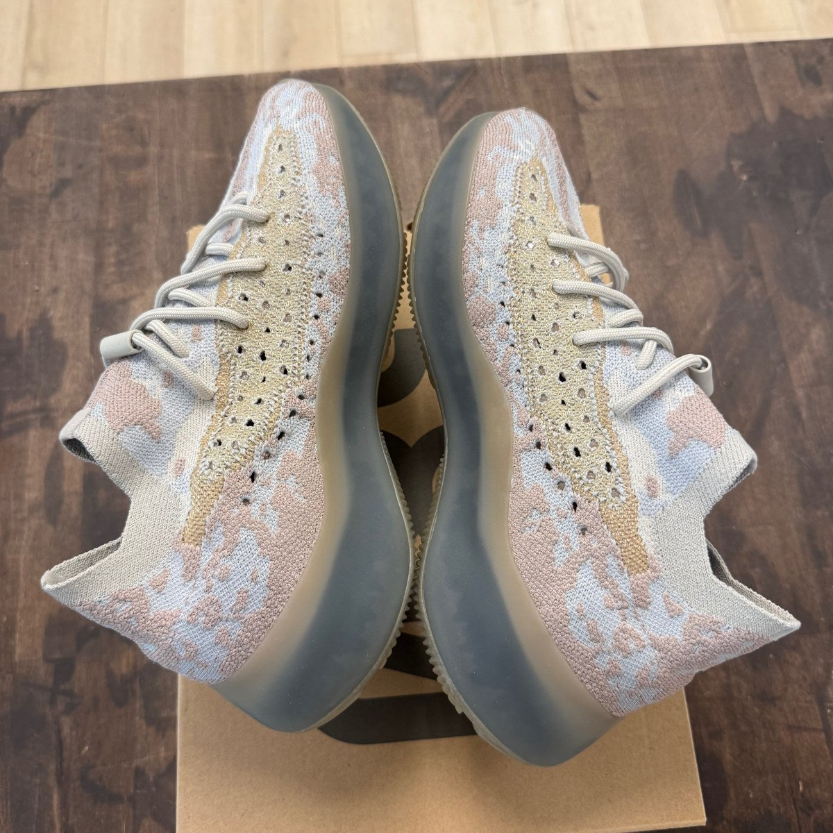 adidas Yeezy Boost 380 Pepper Size 9 (Pre-Owned) - Image 4