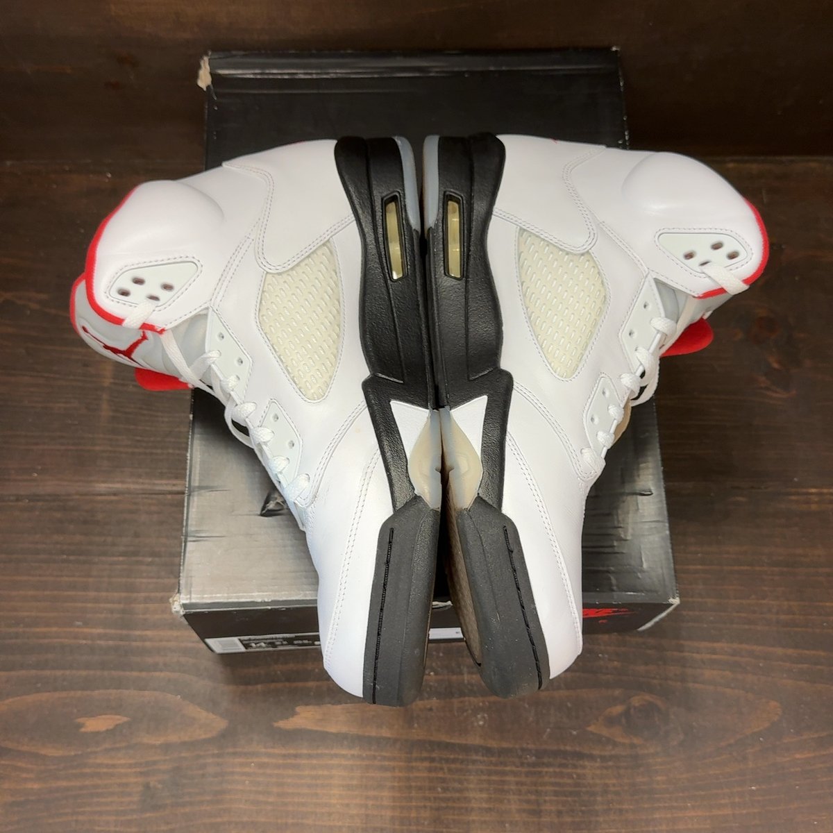Jordan 5 Retro Fire Red Silver Tongue (2020) Size 14 (Pre-Owned) - aux