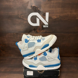 Jordan 4 Retro Military Blue (2024) (GS) Size 5Y (Pre-Owned) - Image 1