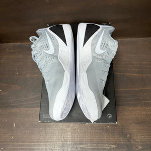 Nike Kobe 9 EM Low Protro TB Wolf Grey Size 9.5 - side