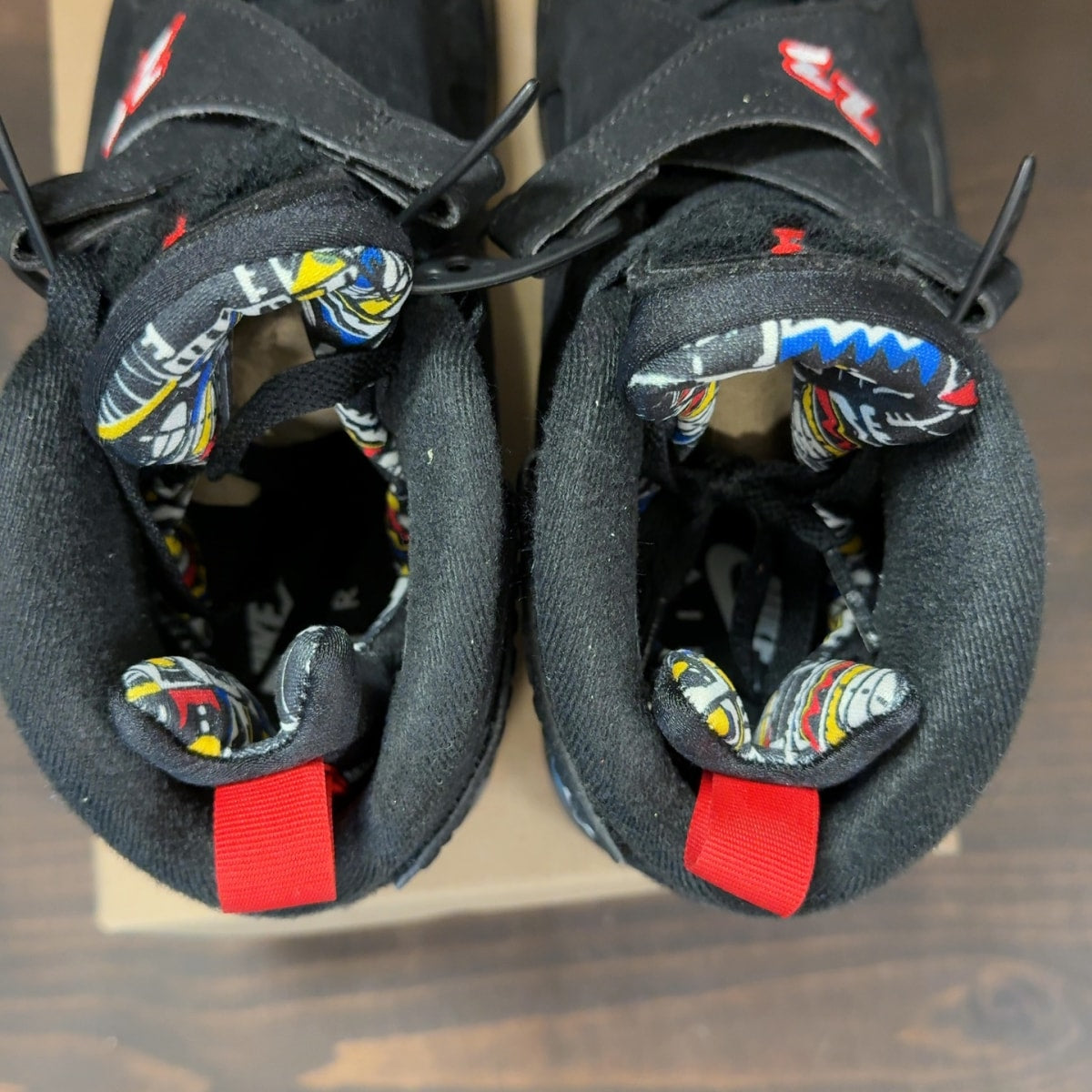 Jordan 8 Retro Playoffs (2023) Size 8.5 (Pre-Owned) - Image 6