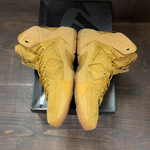 Nike LeBron 12 EXT Wheat Size 9 (Pre-Owned) - aux