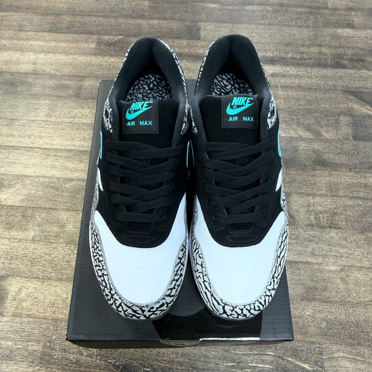 Nike Air Max 1 atmos x Jordan Size 9.5 (Pre-Owned) - Image 2