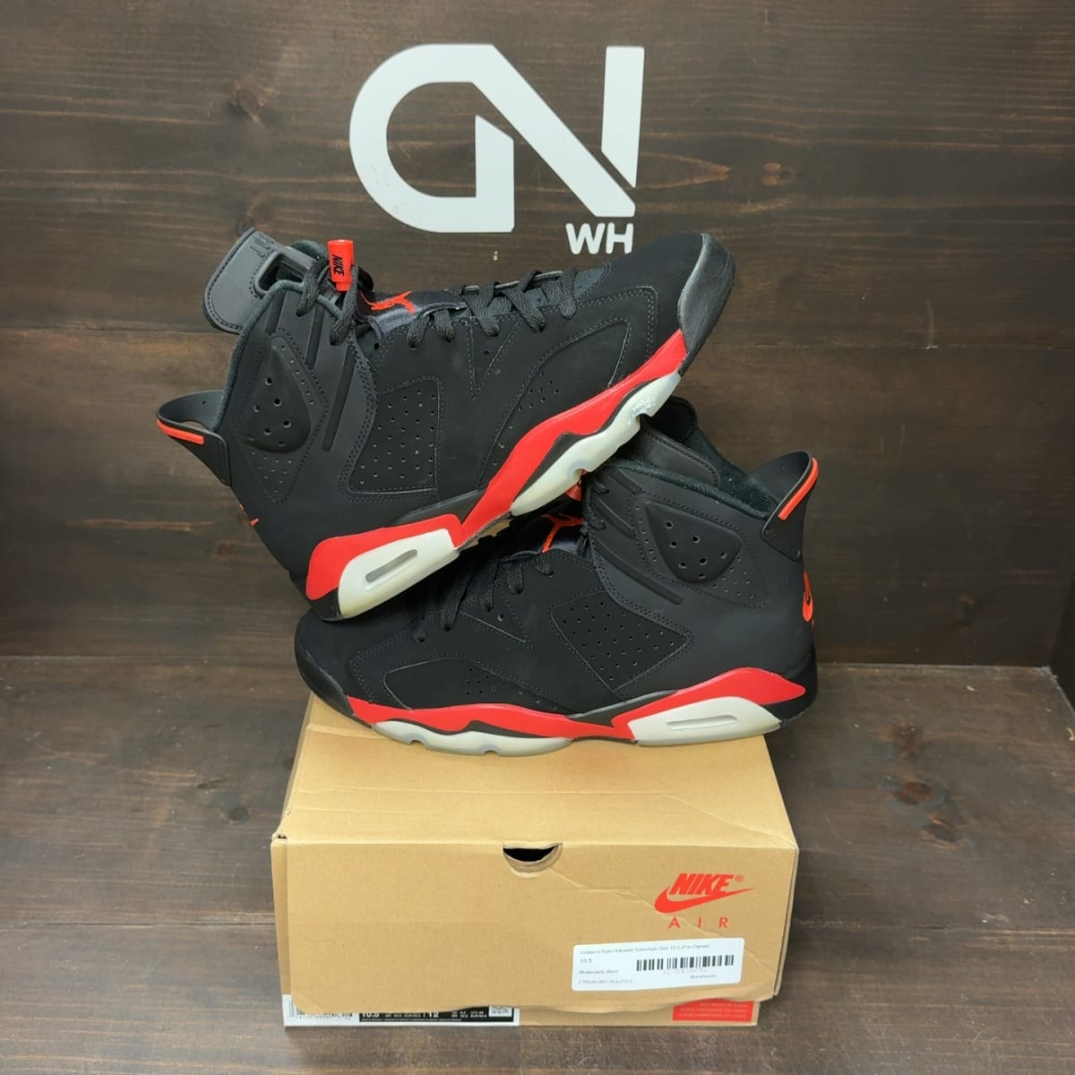 Jordan 6 Retro Infrared Salesman Size 10.5 (Pre-Owned) - front