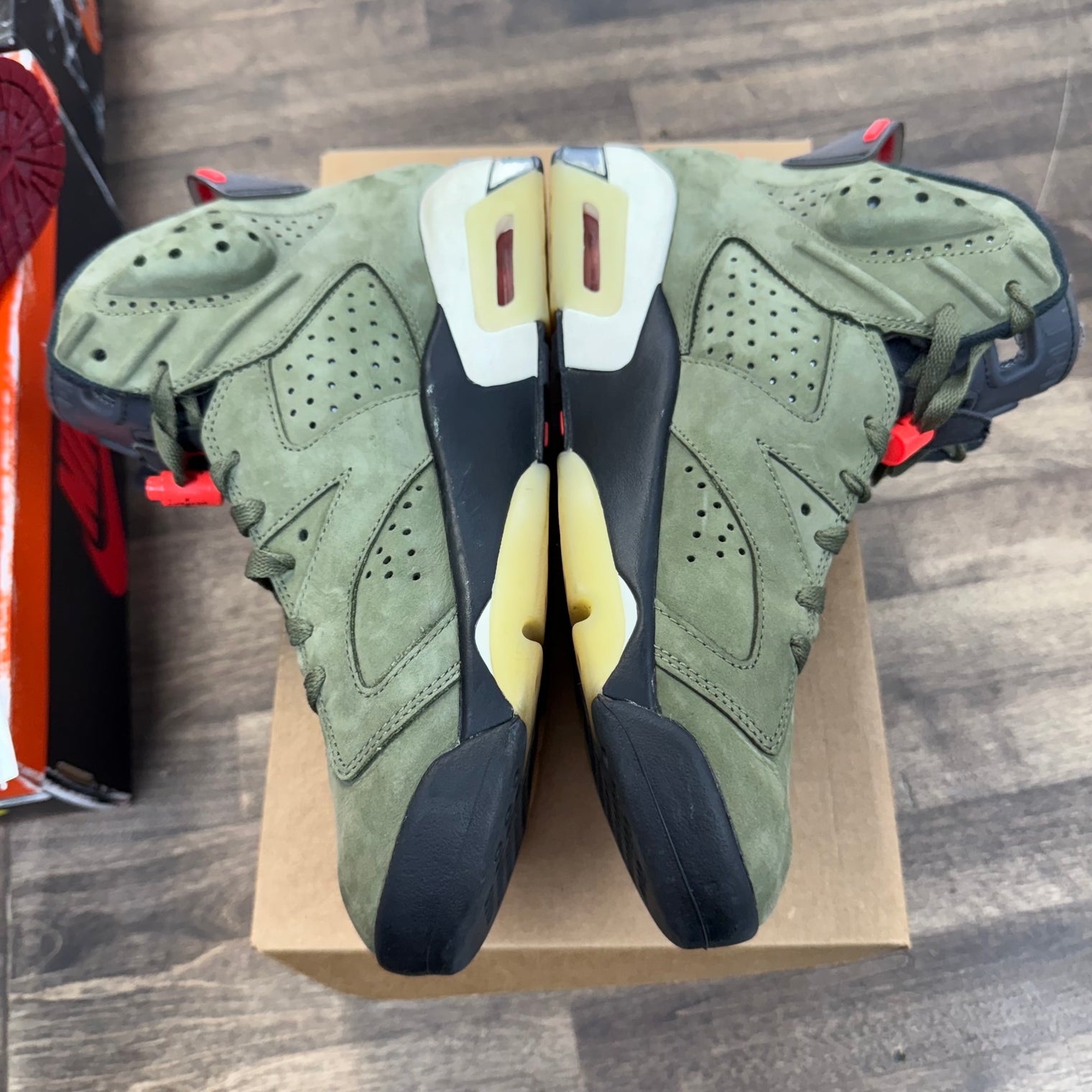 Olive Travis Scott Jordan 6 Retro (USED, No Box)