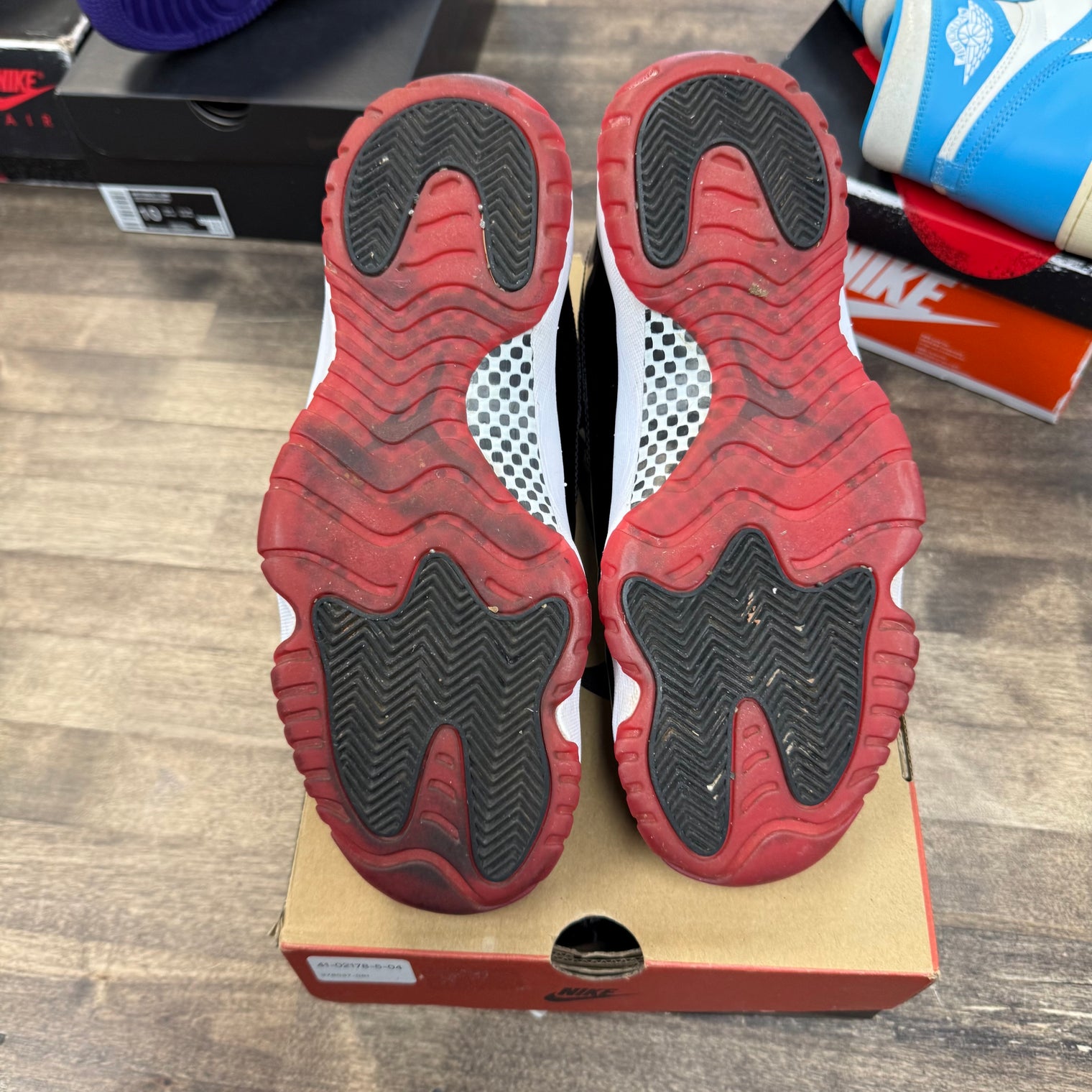 Jordan 11 Retro Playoffs Bred (2019) (Men's) (US 10) (USED)