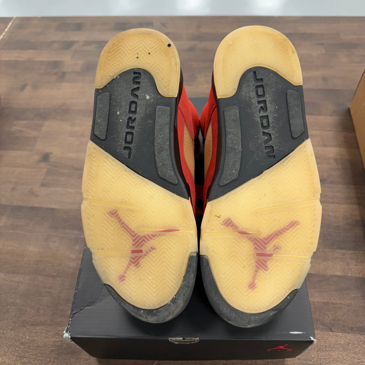 Dunk on Mars Jordan 5 Retro (W) (USED)