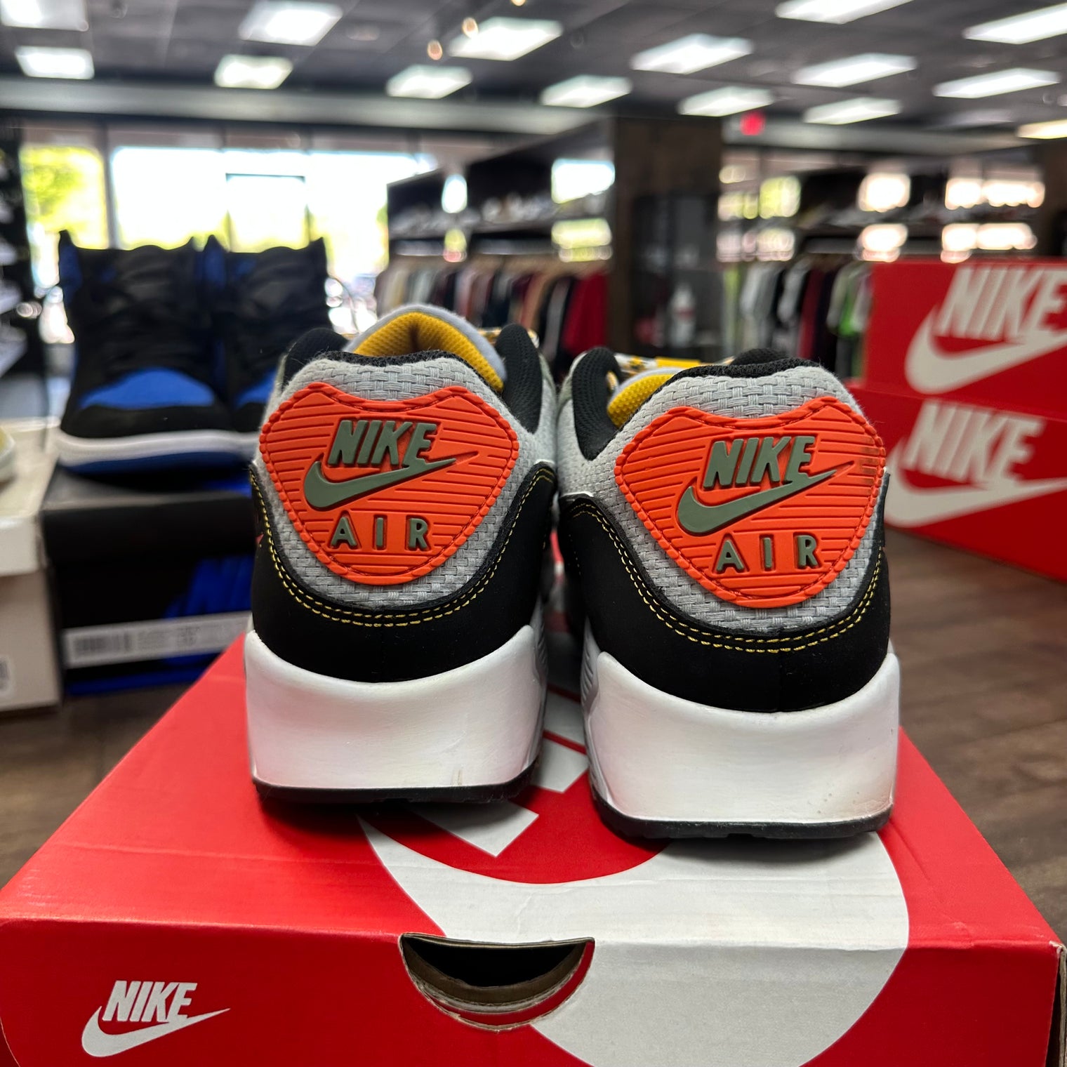 Buckle Spiral Sage Air Max 90 (USED)