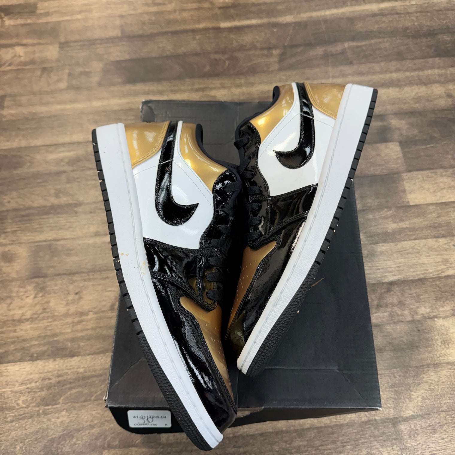 Gold Toe Jordan 1 Low (USED)