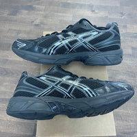 Black Pure Silver Asics 1130 (USED,No Box)