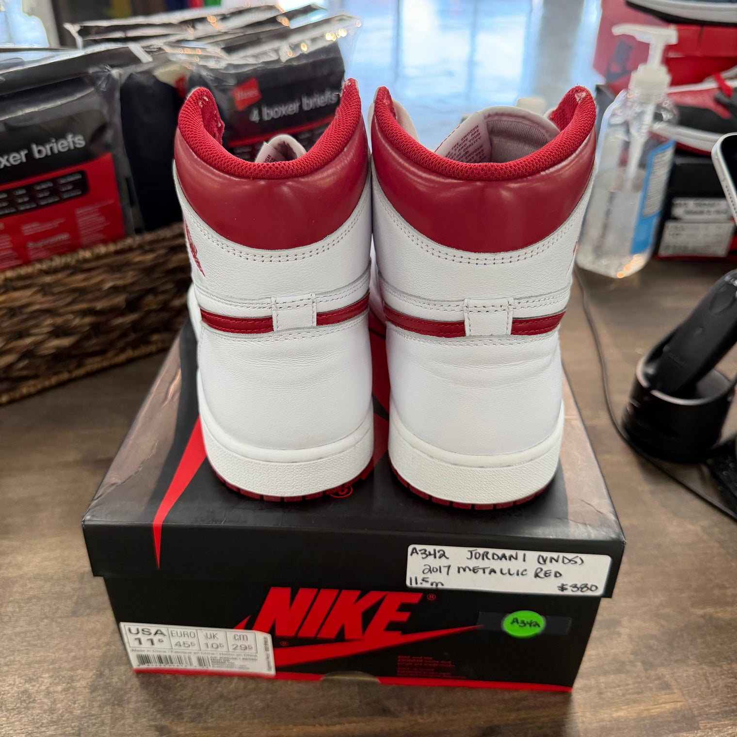 Metallic Red Jordan 1 Retro (2017) (USED)