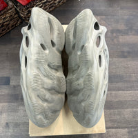 Stone Sage Yeezy Foam RNNR (USED)