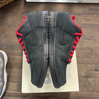 Supreme 94 Black Nike Supreme SB Dunk Low (Lightly Worn)