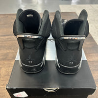 Chrome Jordan 6 Retro (USED)