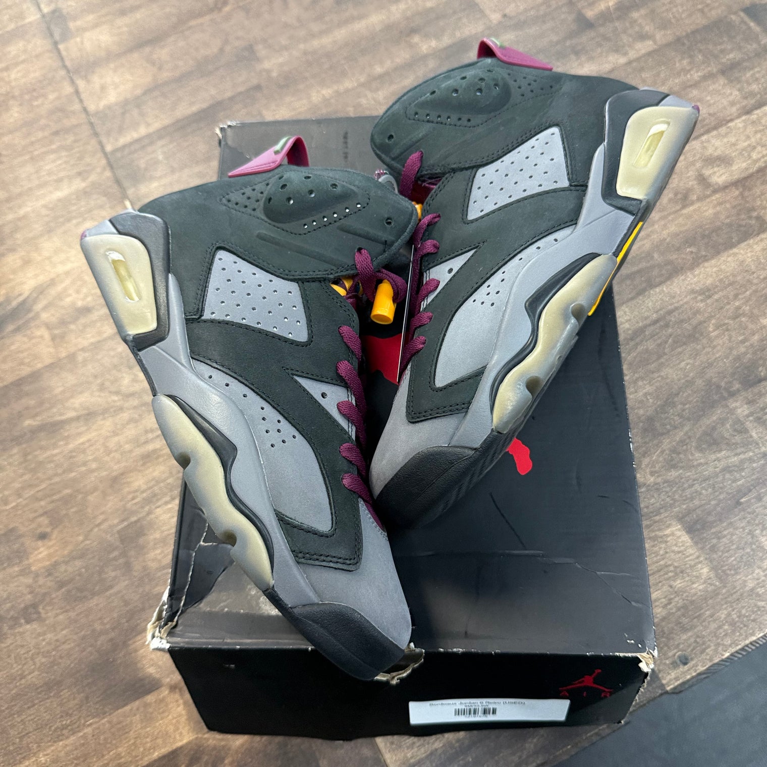 Bordeaux Jordan 6 Retro (USED)