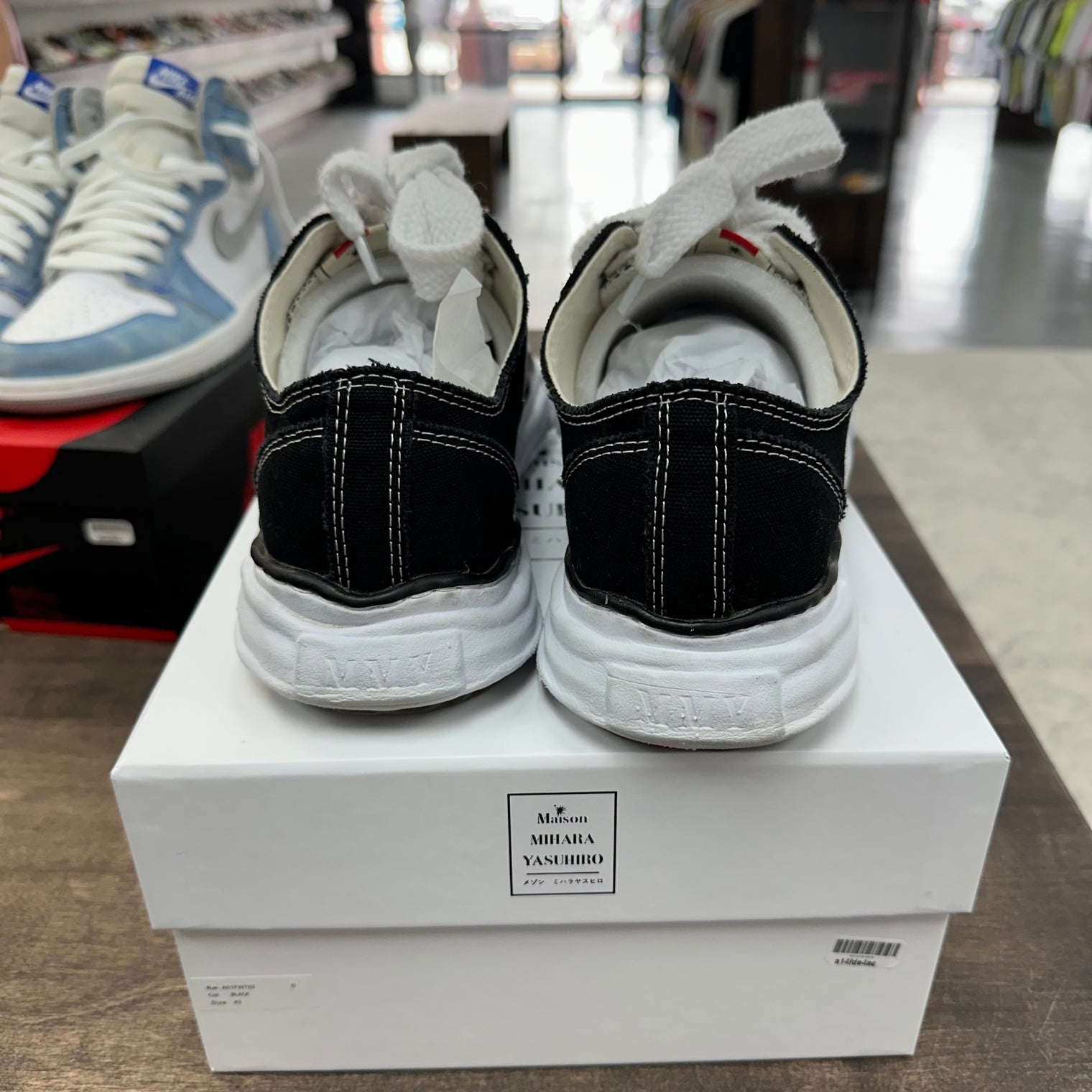 Maison Mihara Canvas Lo Peterson OG Black White (USED)