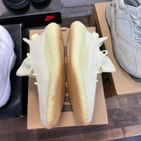 Butter adidas Yeezy Boost 350 V2 (USED, no insoles)