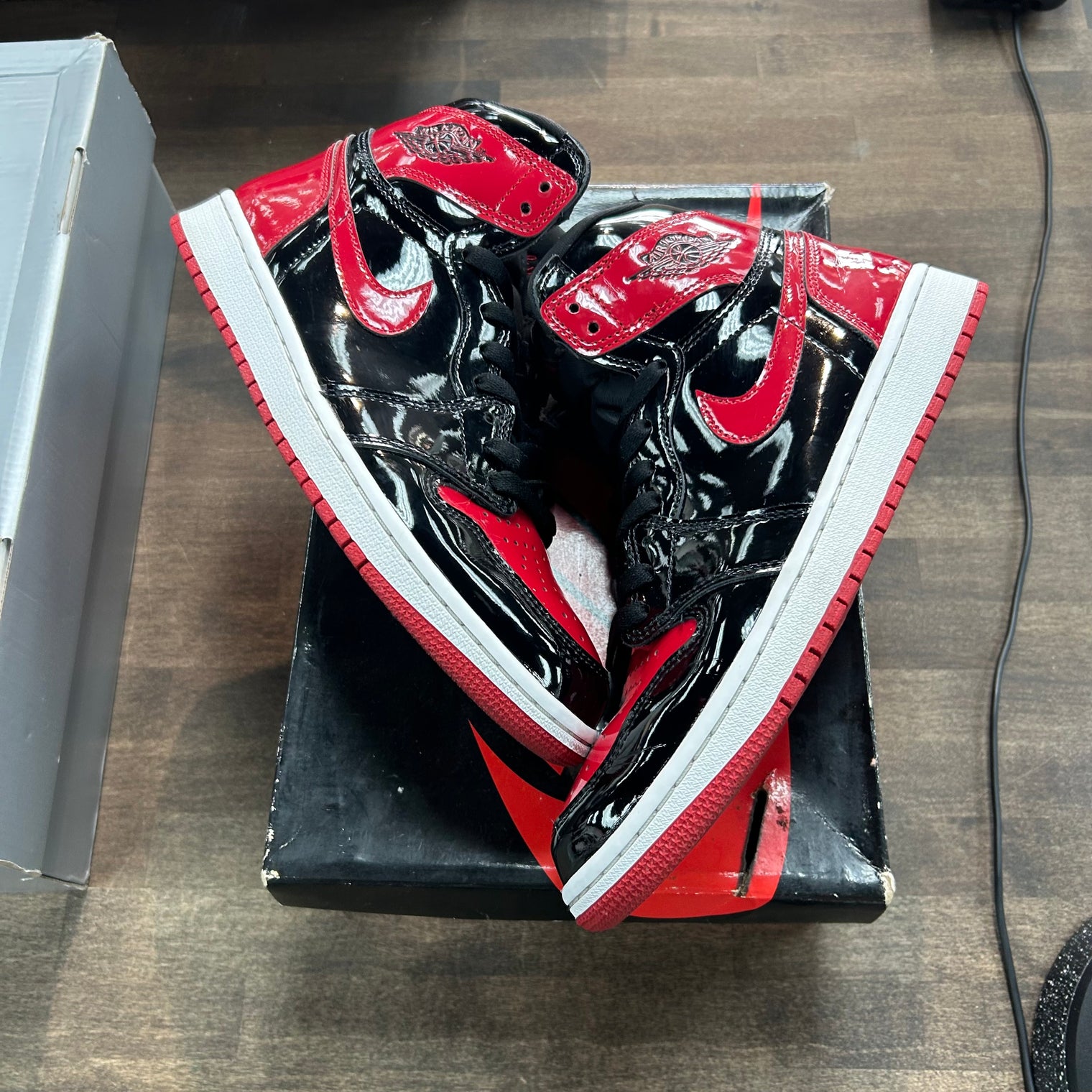 Patent Bred Jordan 1 High Retro (USED)