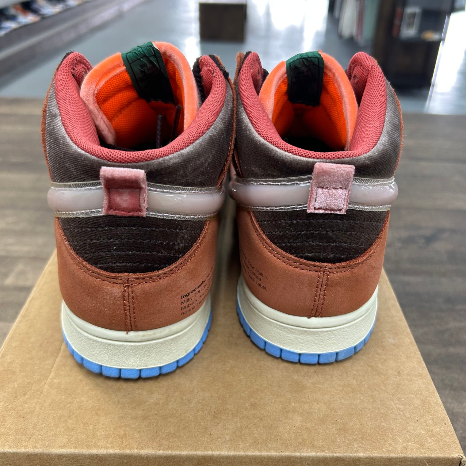 Social Status Chocolate SB Dunk Mid (USED, No Box)