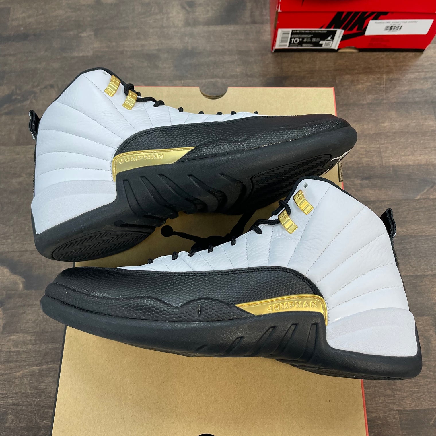 Royalty Taxi Jordan 12 (USED)
