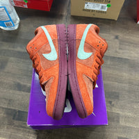 Red Rosewood Nike SB Dunk Low (USED)