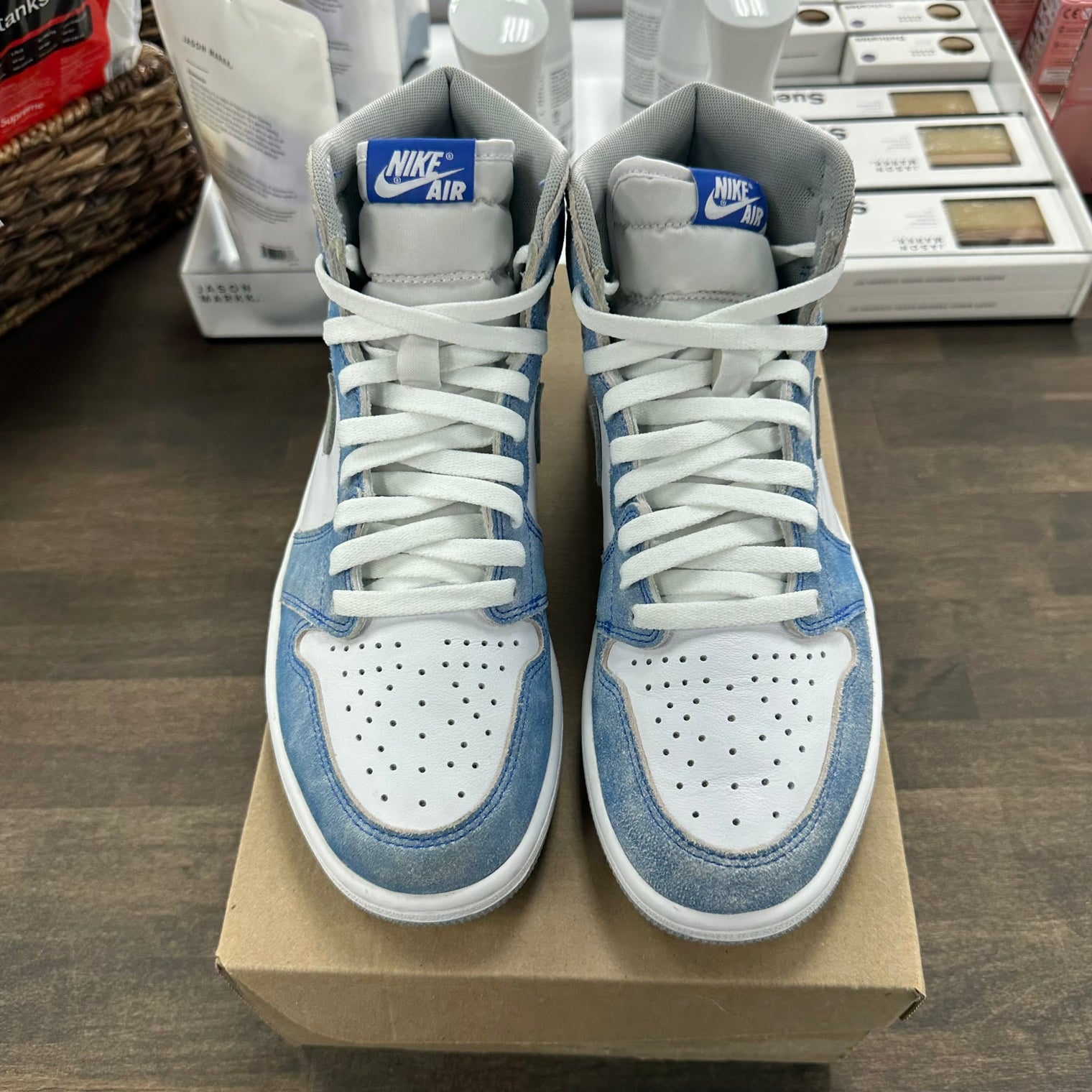 Hyper Royal Jordan 1 High (USED,No Box)