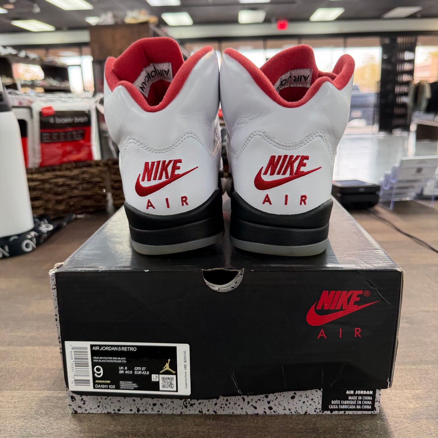 Jordan 5 Retro Fire Red Silver Tongue (USED)