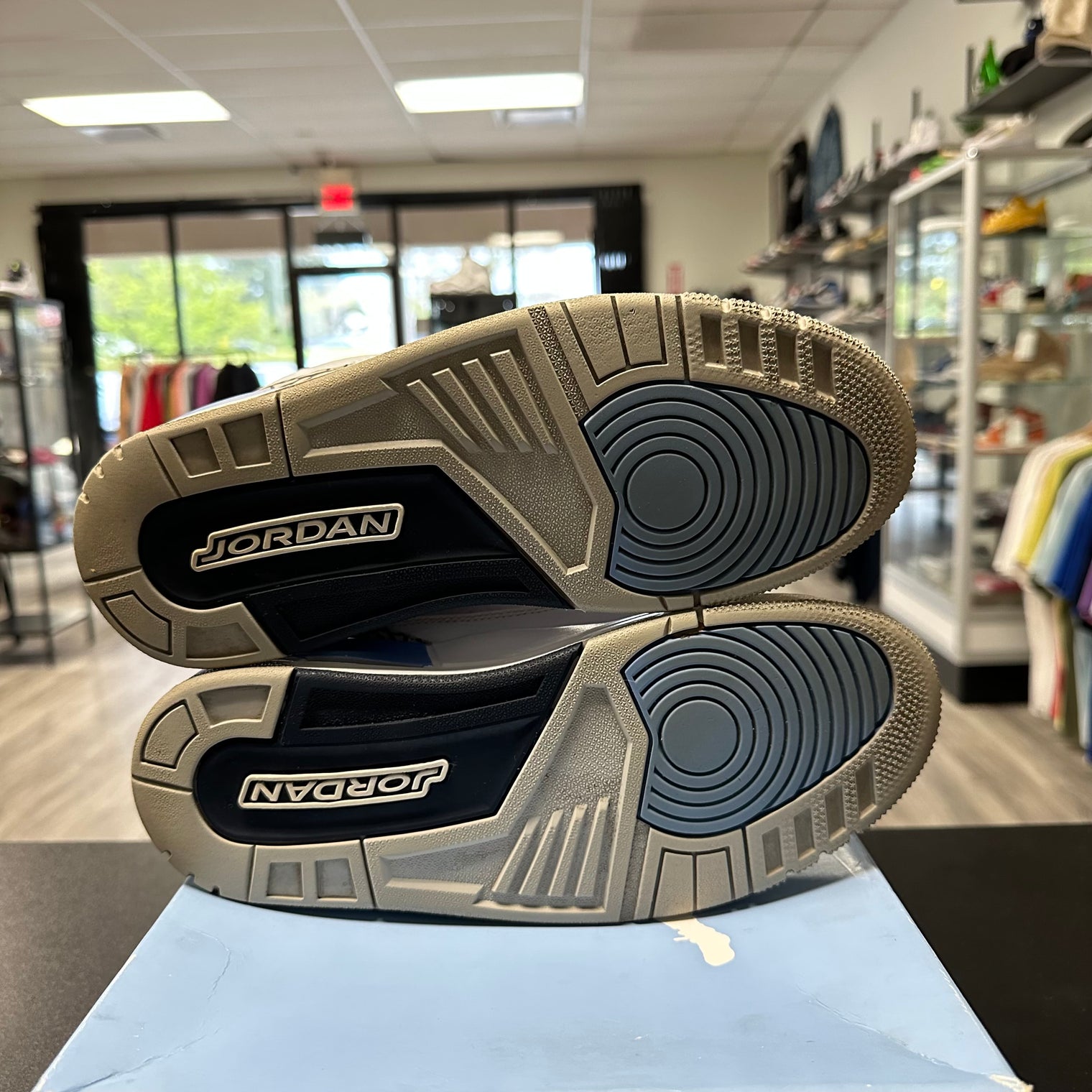 Jordan 3 Retro UNC (USED)