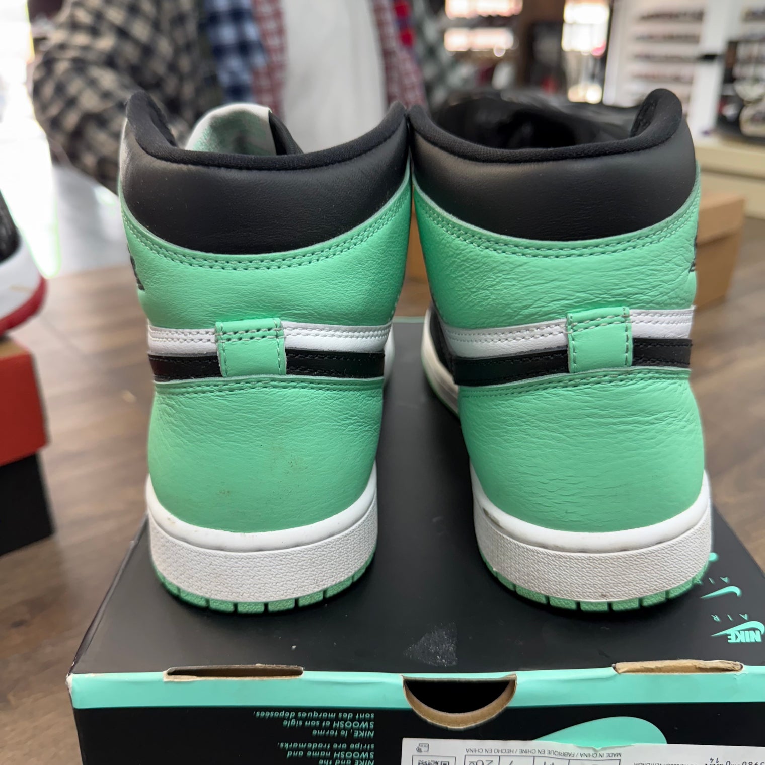 Green Glow Jordan 1 High (USED,No Lid)