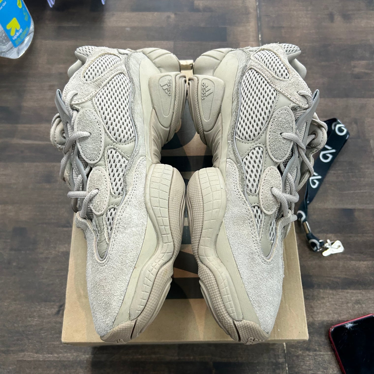 Taupe Light Yeezy 500 (USED)
