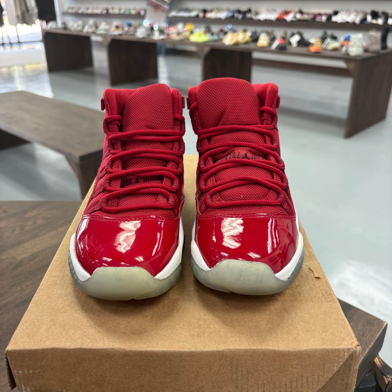 Win like 96 Jordan 11 (GS) (USED, No Box)