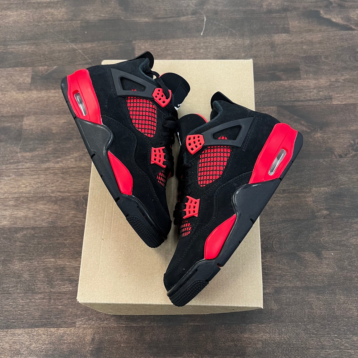 Nike GS Jordan 4 Red Thunder (USED NO BOX)