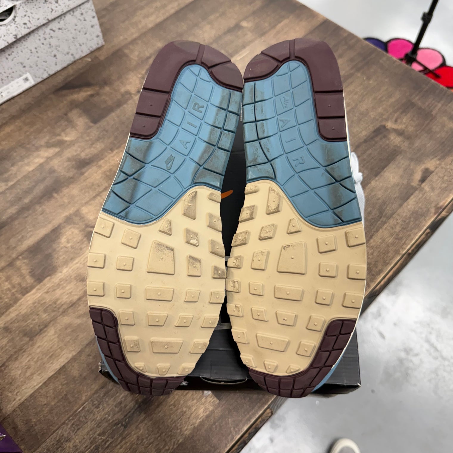 Patta Waves Noise Aqua (without Bracelet) Nike Air Max 1 (USED)