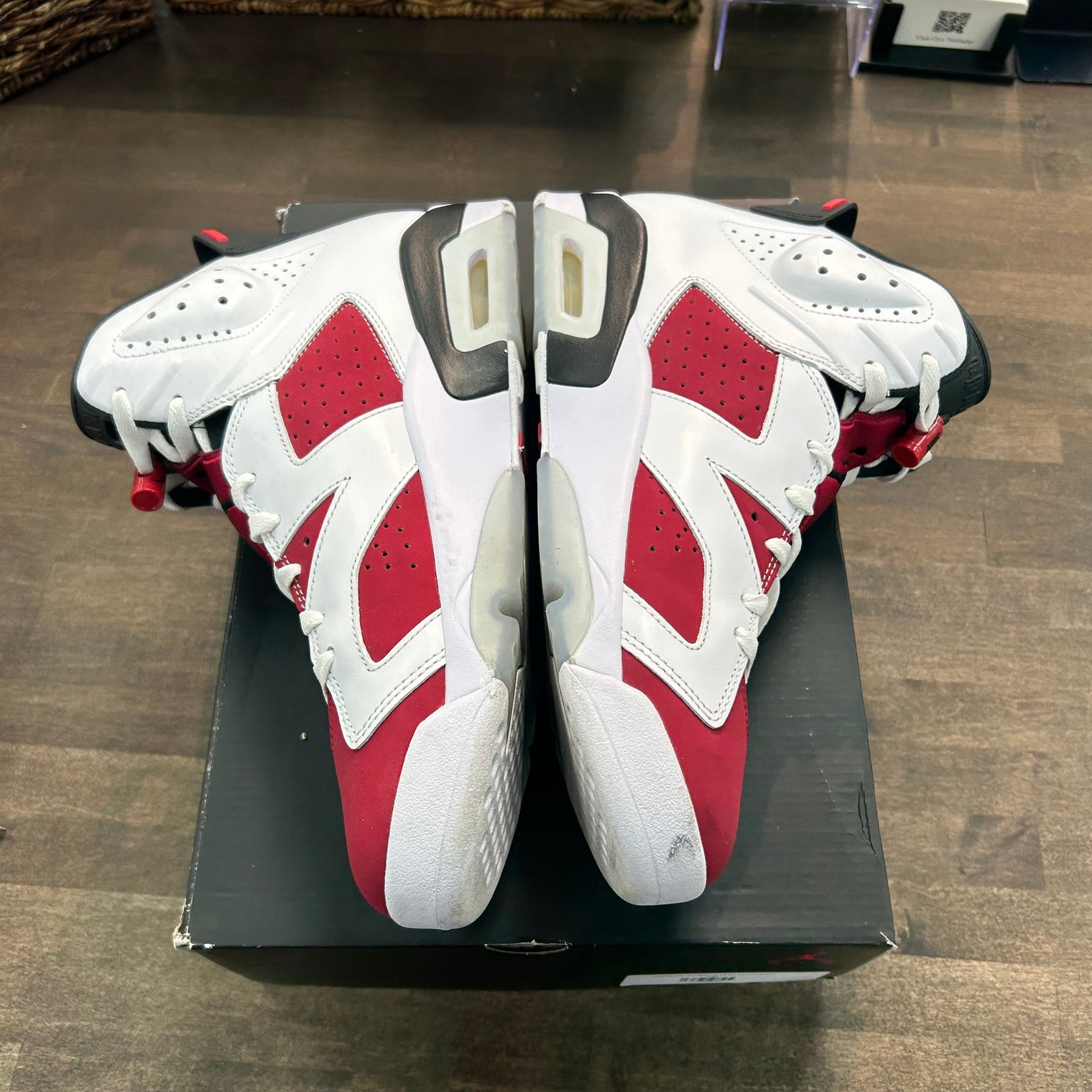 Carmine Jordan 6 (2021) (USED)