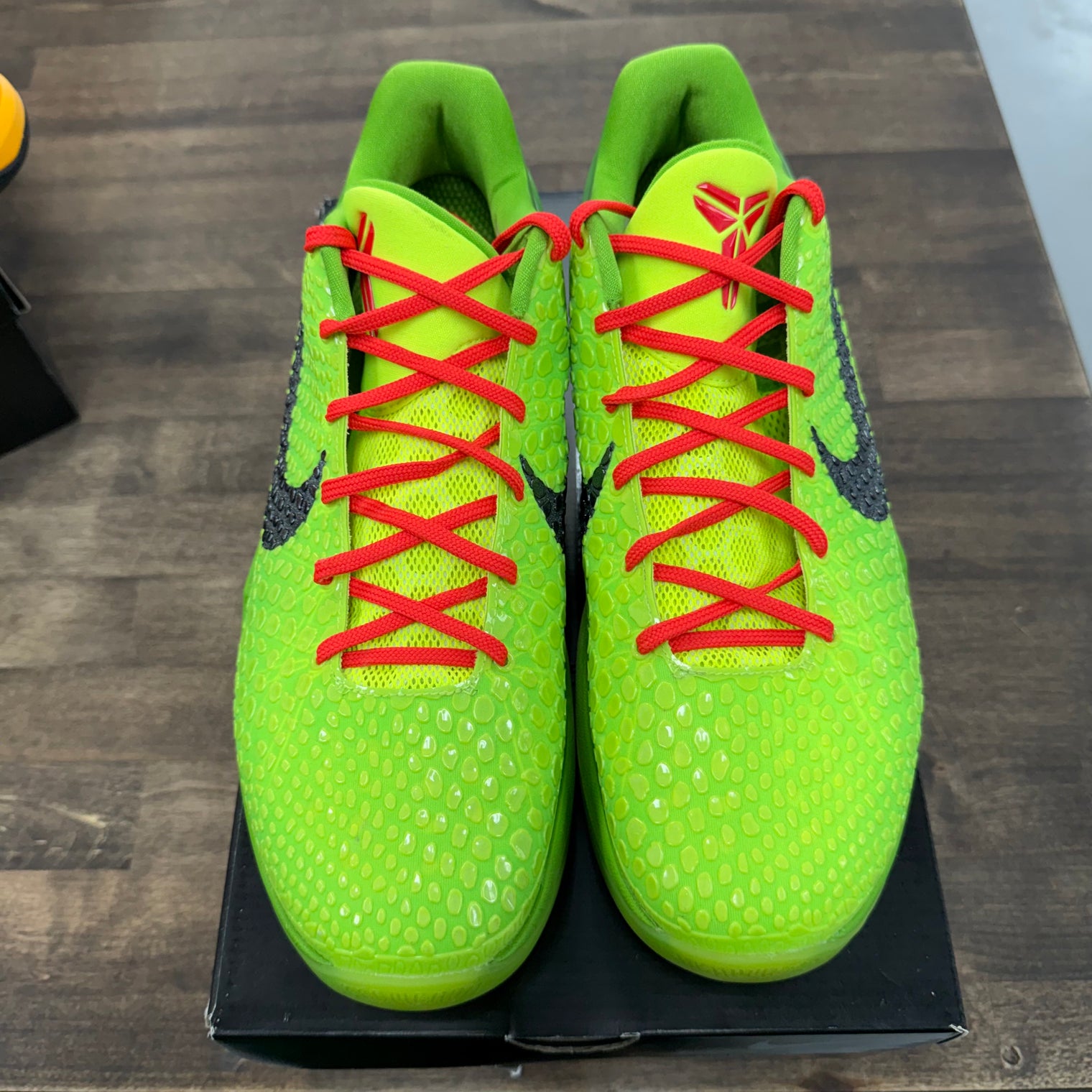 Grinch Nike Kobe 6 Protro (USED)