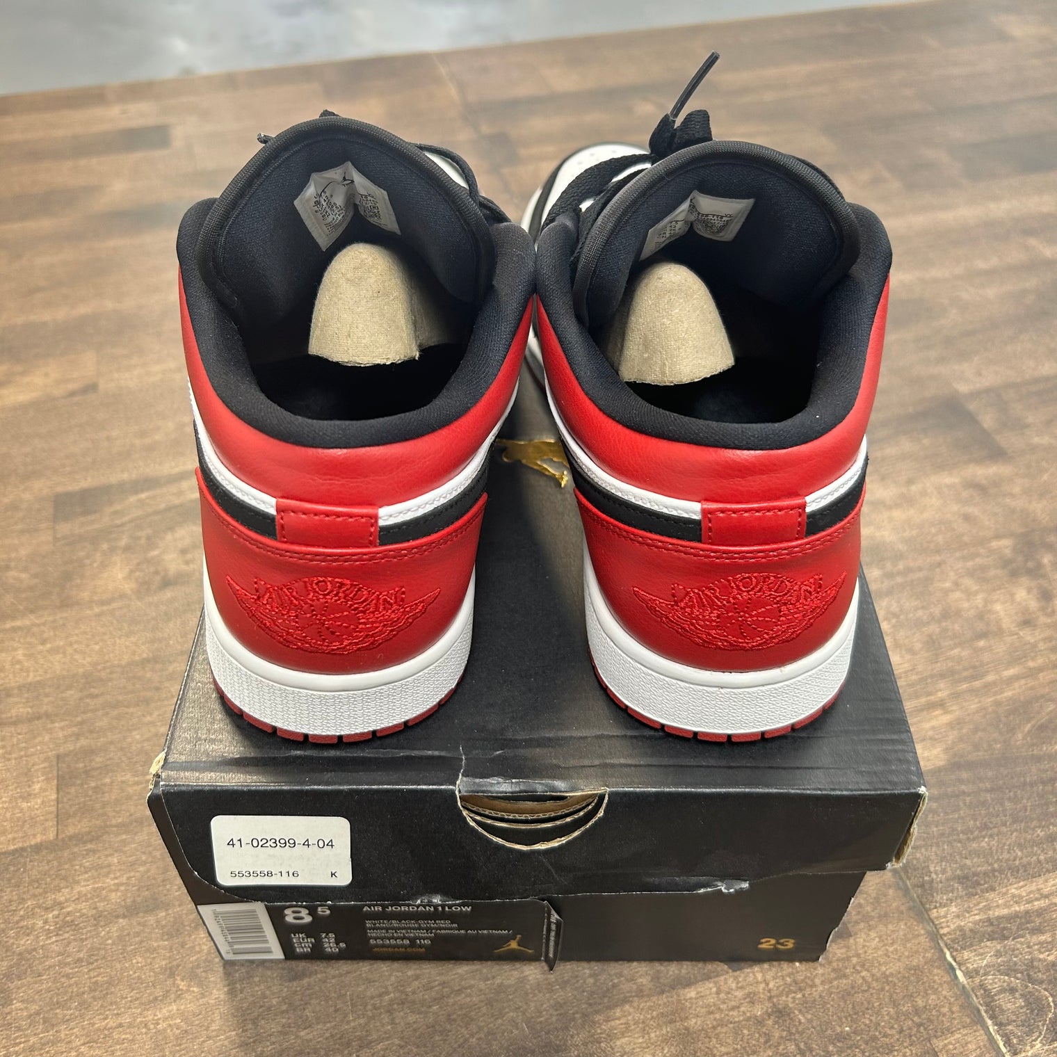 Black Toe Jordan 1 Low (USED)