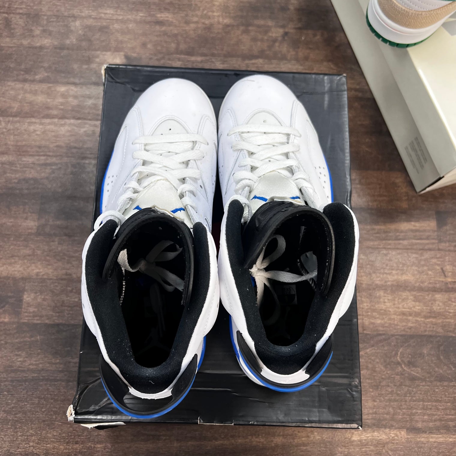 Sport Blue Jordan 6 (USED)