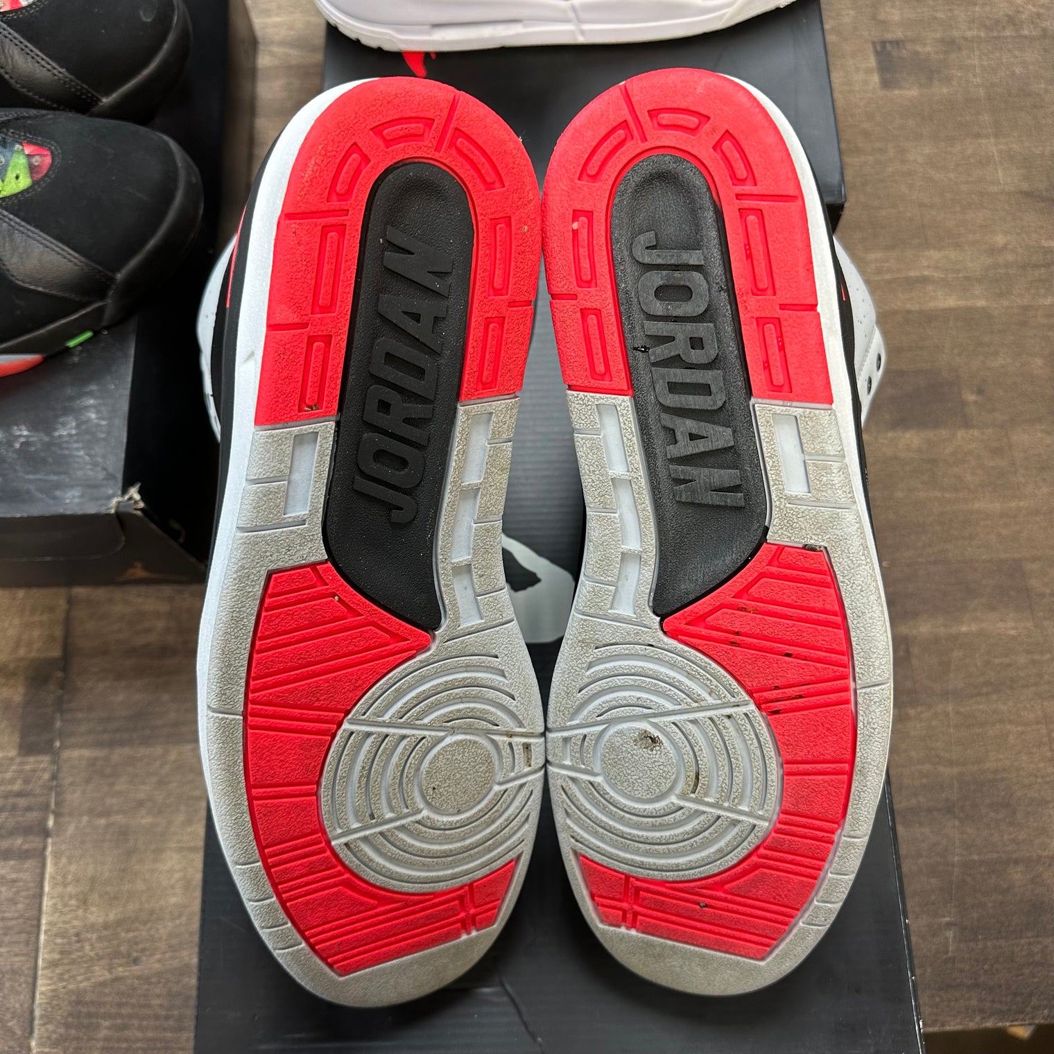 Jordan 2 Retro Infrared Cement (USED) (Replacement Box)