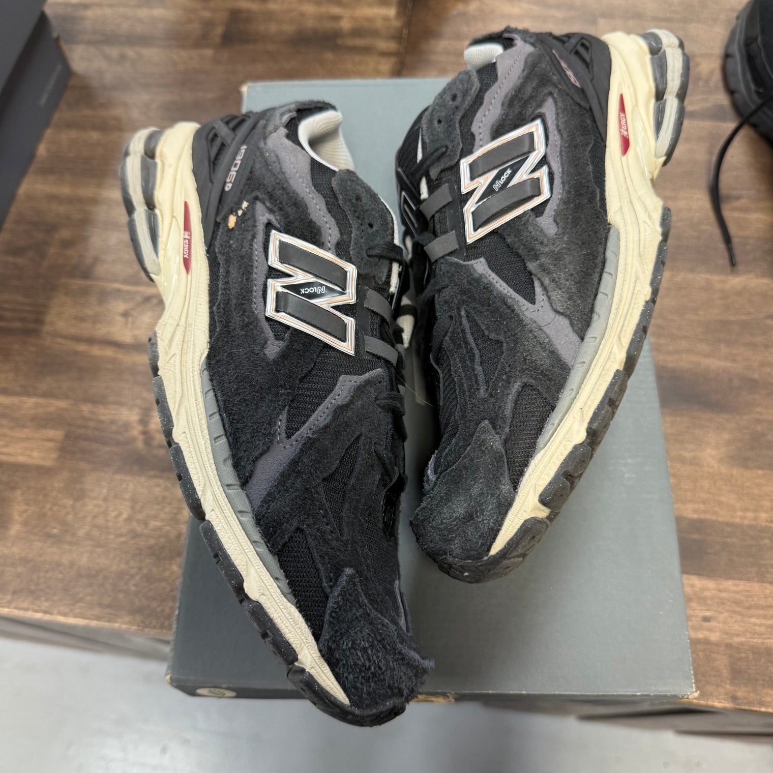 Protection Pack Black New Balance 1906D (USED)