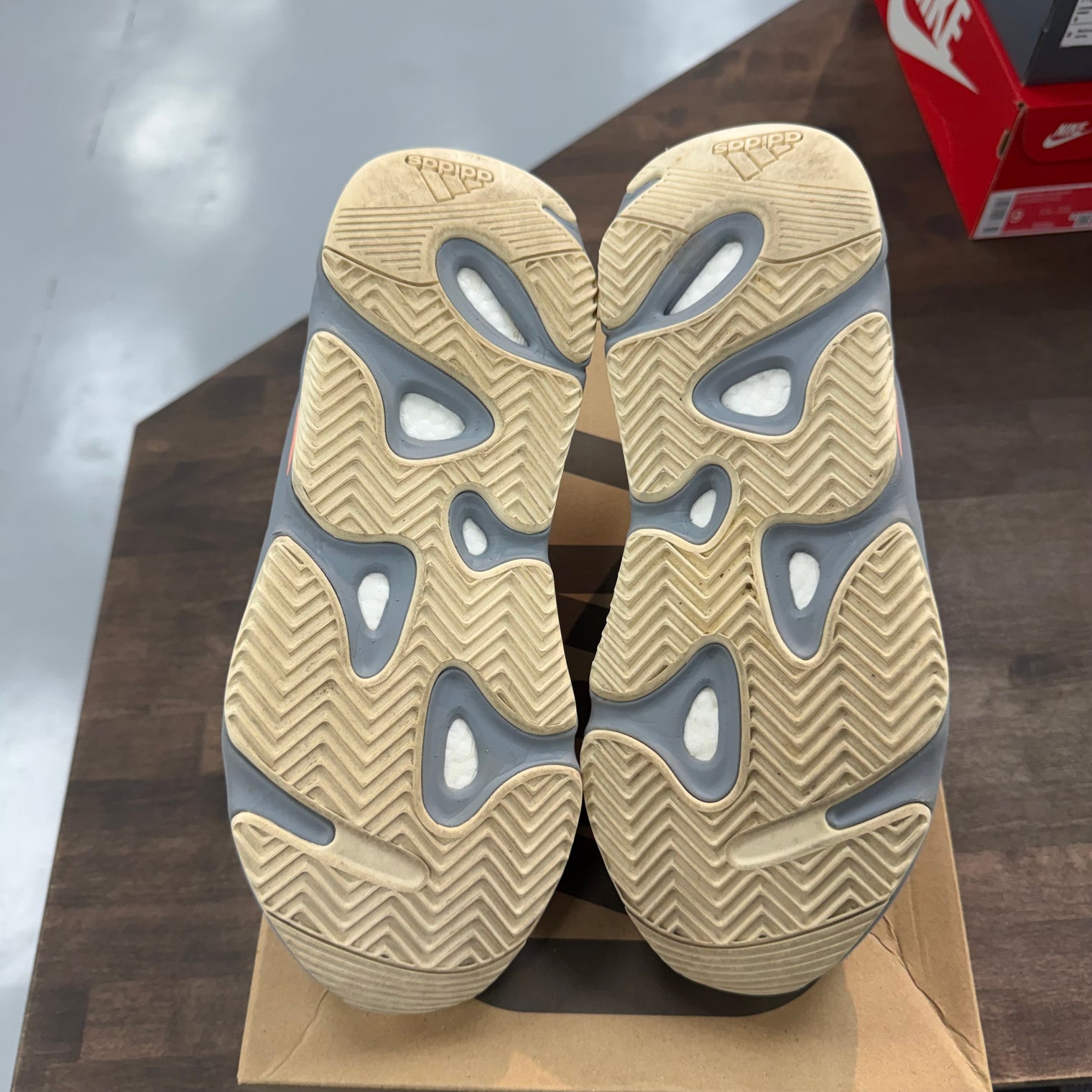 Inertia Yeezy 700 V1 (USED, Replacement Box)