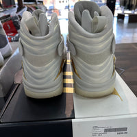 Champagne Jordan 8 Retro (Lightly Worn)