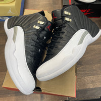 Playoff Jordan 12 (USED)