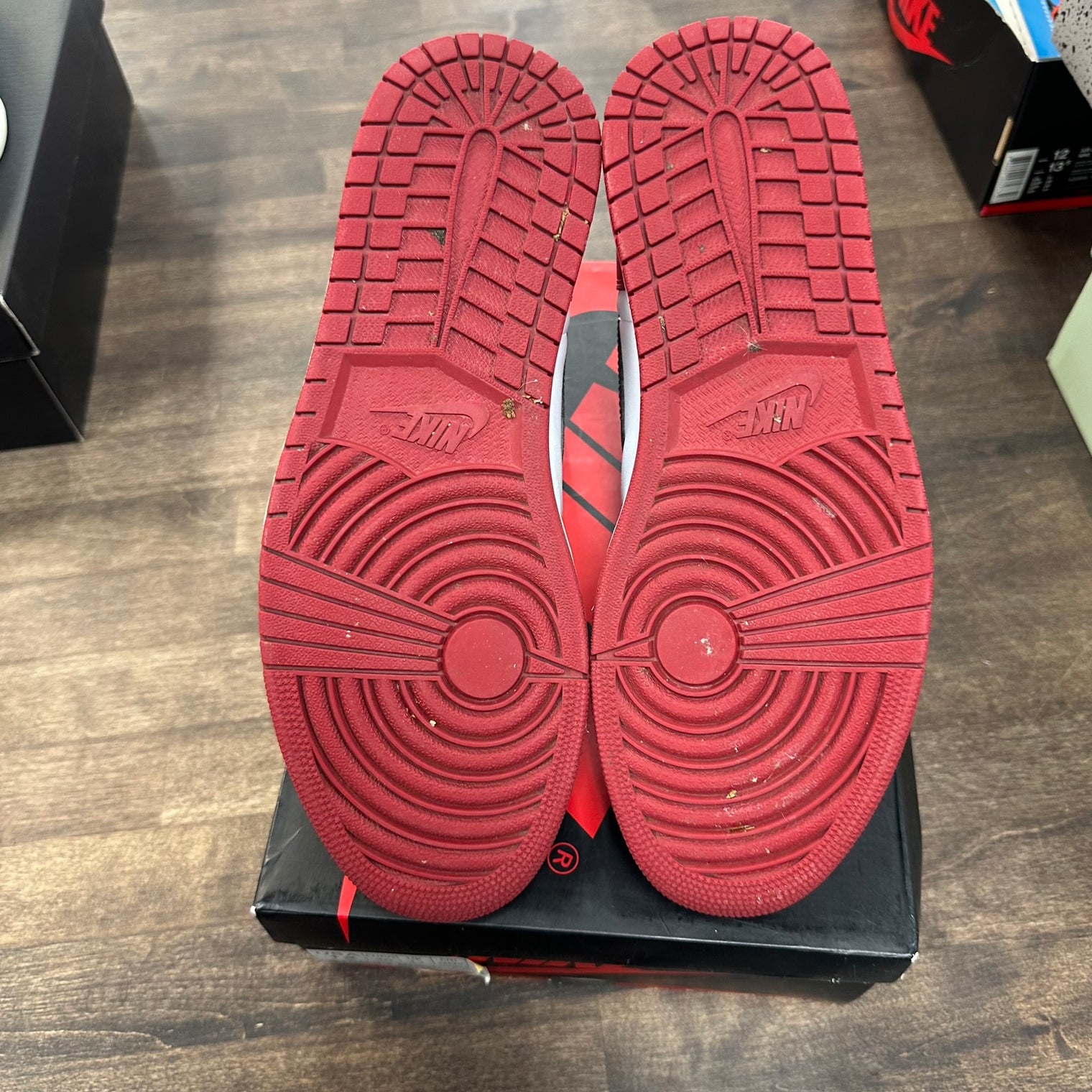 Black Toe Jordan 1 High (USED)